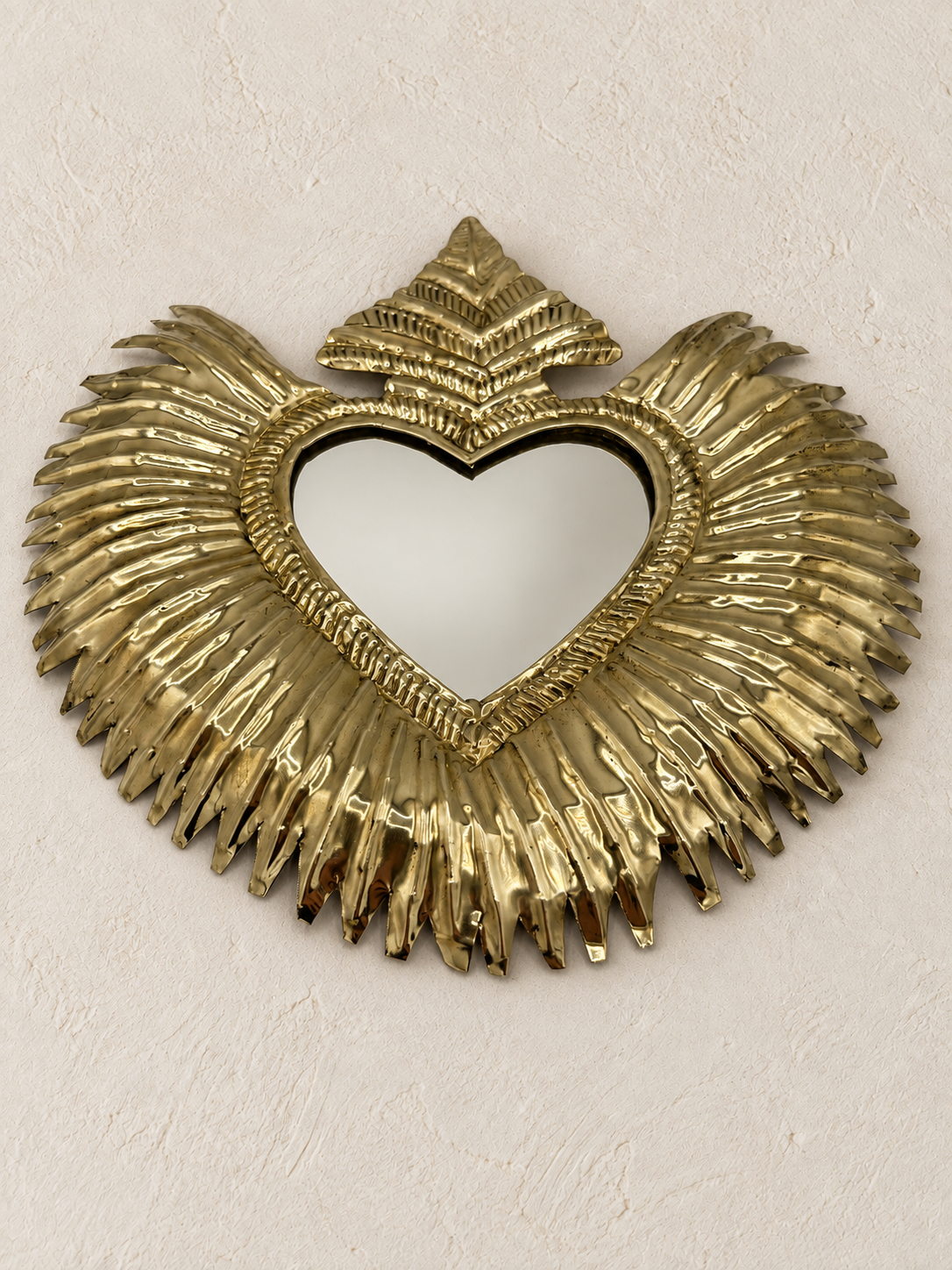 Ex-voto cœur sacré rayonnant en cuivre avec miroir – grand modèle 24 × 24 cm