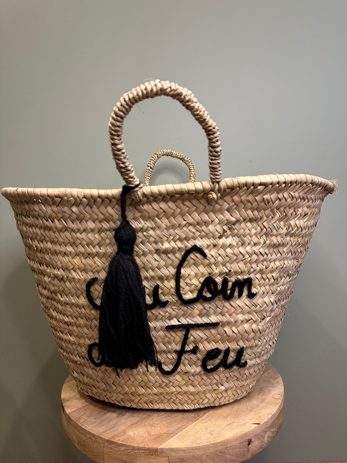 Panier “Au Coin du Feu” – Grand panier de rangement artisanal en feuille de palmier