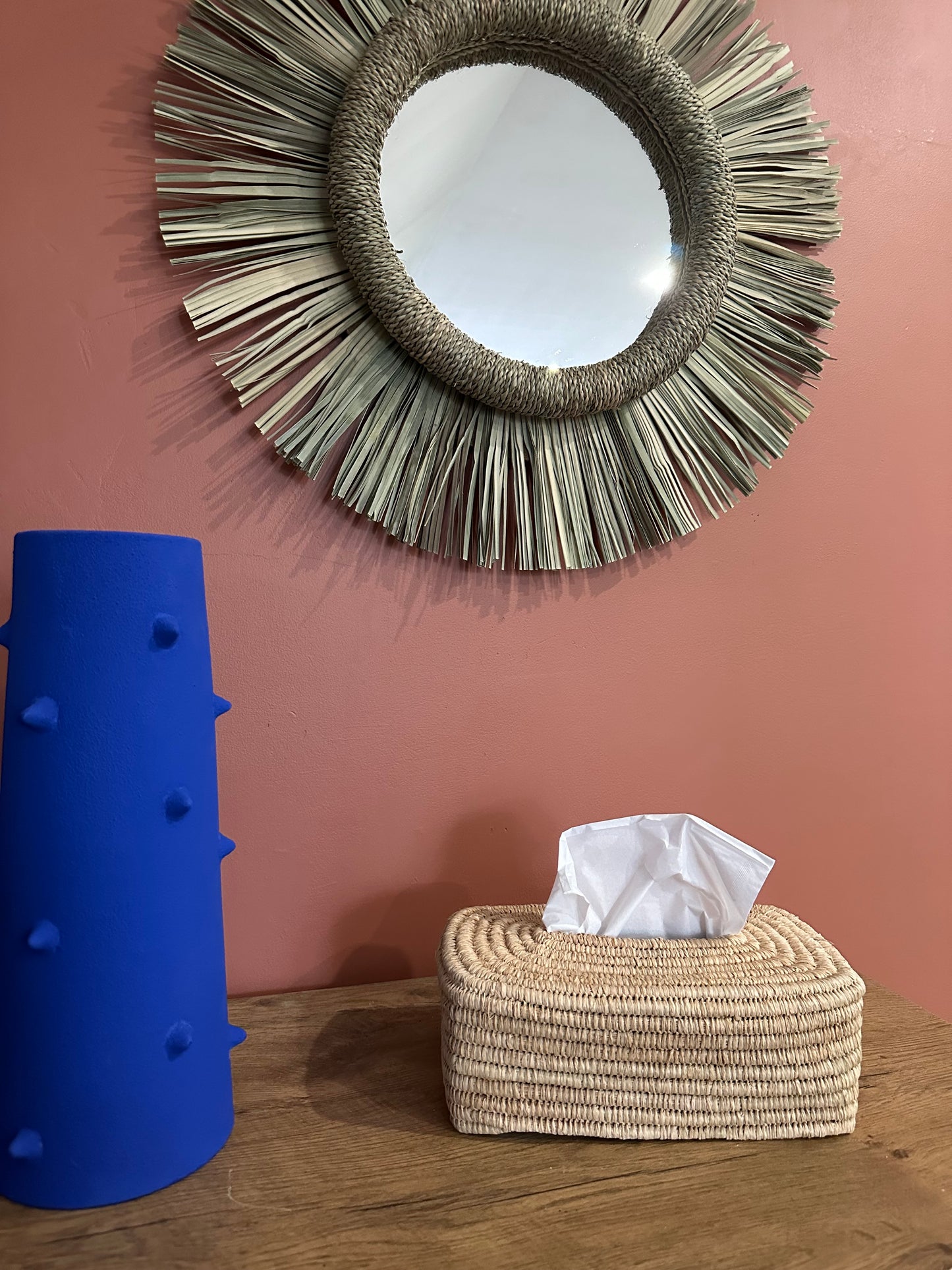 Boîte à Mouchoirs Artisanale en Feuilles de Palmier – Tressée à la Main (25 x 16 cm)