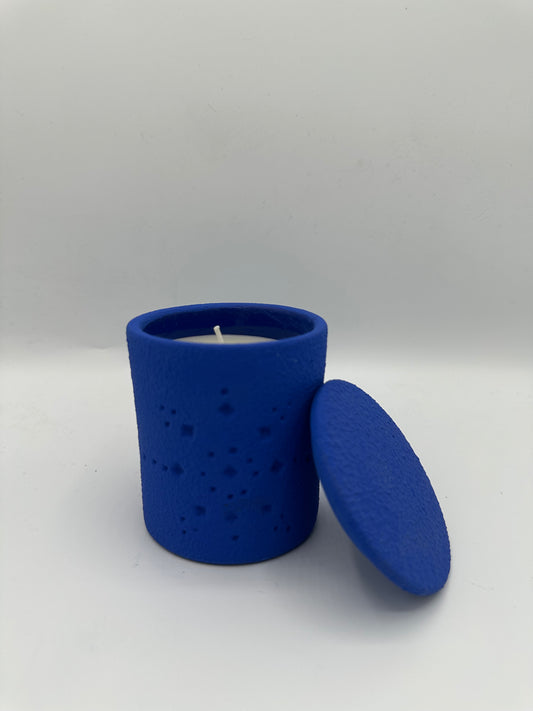 Bougie artisanale en terre cuite bleu Majorelle – Fleur d’oranger – 4 tailles