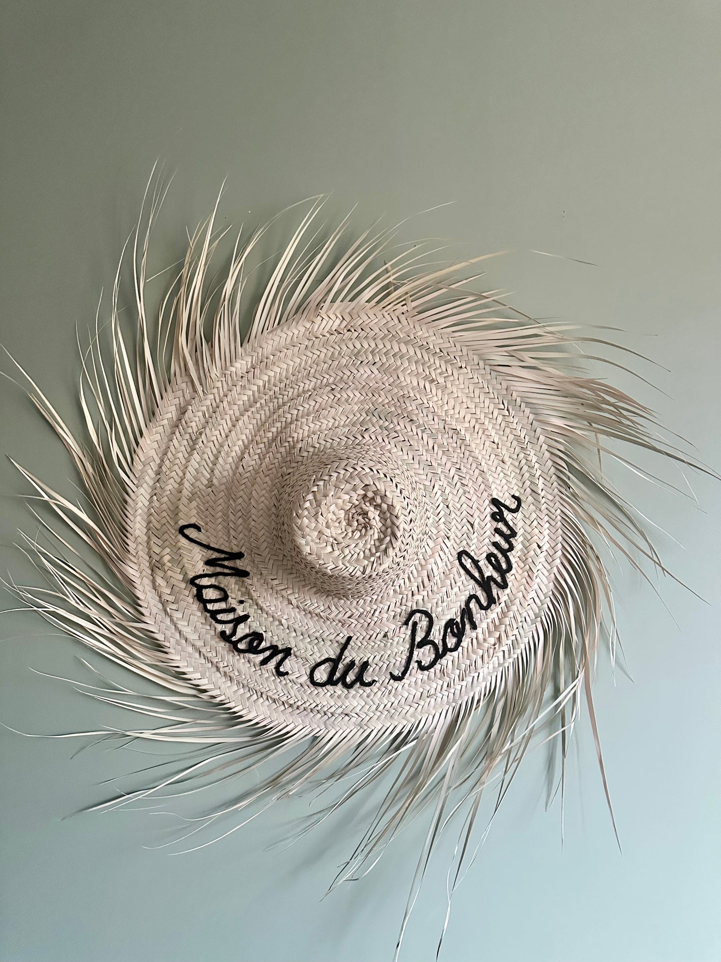 Chapeau de paille décoratif Maison du Bonheur