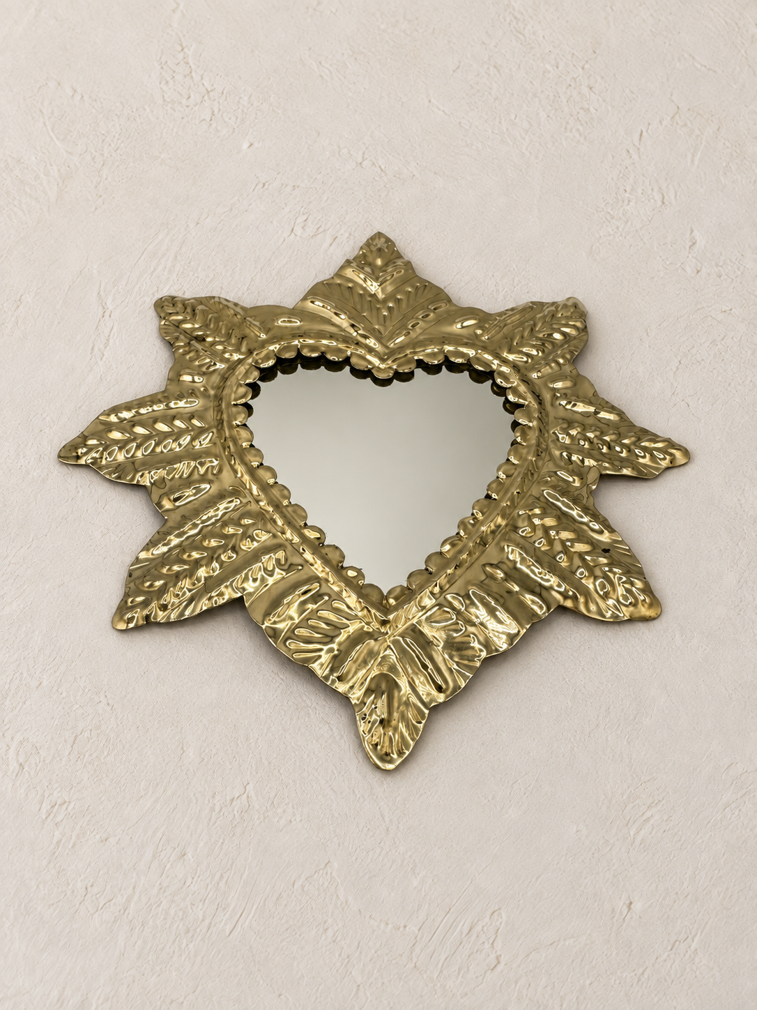 Ex-voto cœur sacré en cuivre avec miroir – modèle moyen 14 × 14,5 cm