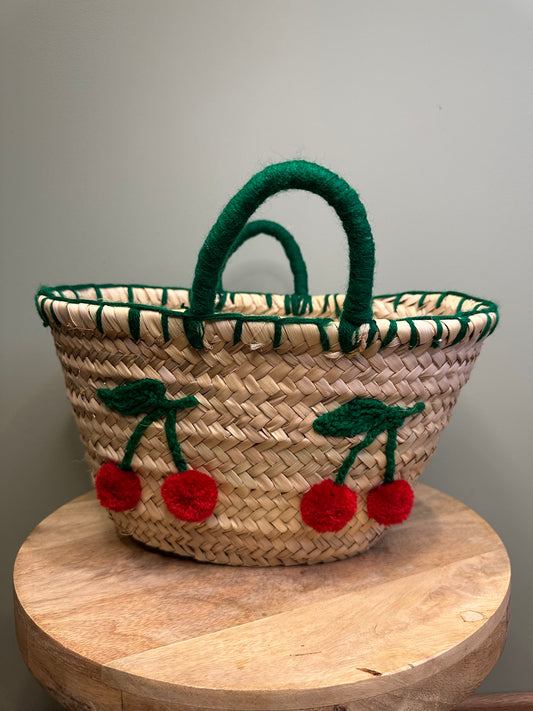 Petit panier artisanal brodé – Motif Cerises – panier décoratif