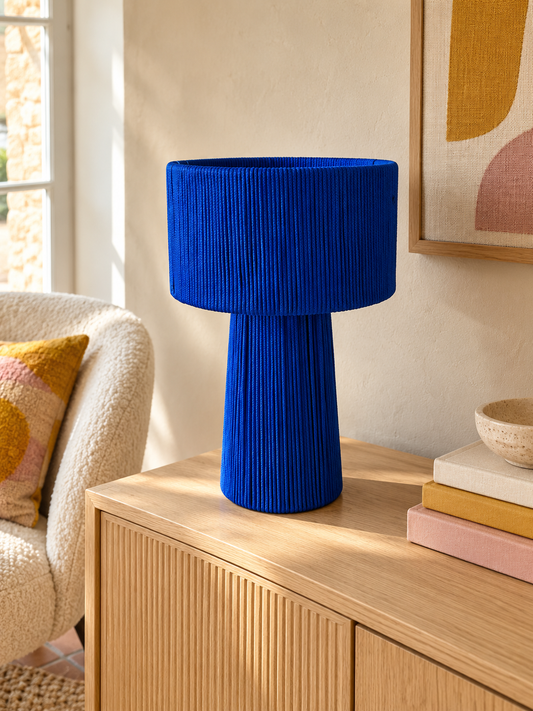 Lampe à poser artisanale en corde bleu Majorelle – 40 cm