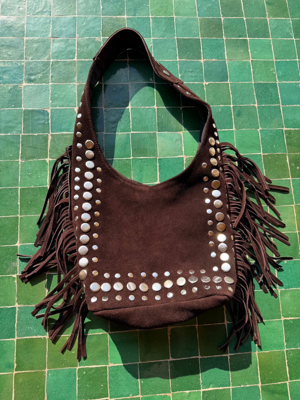 Sac en daim à franges et clous – Cuir véritable artisanal