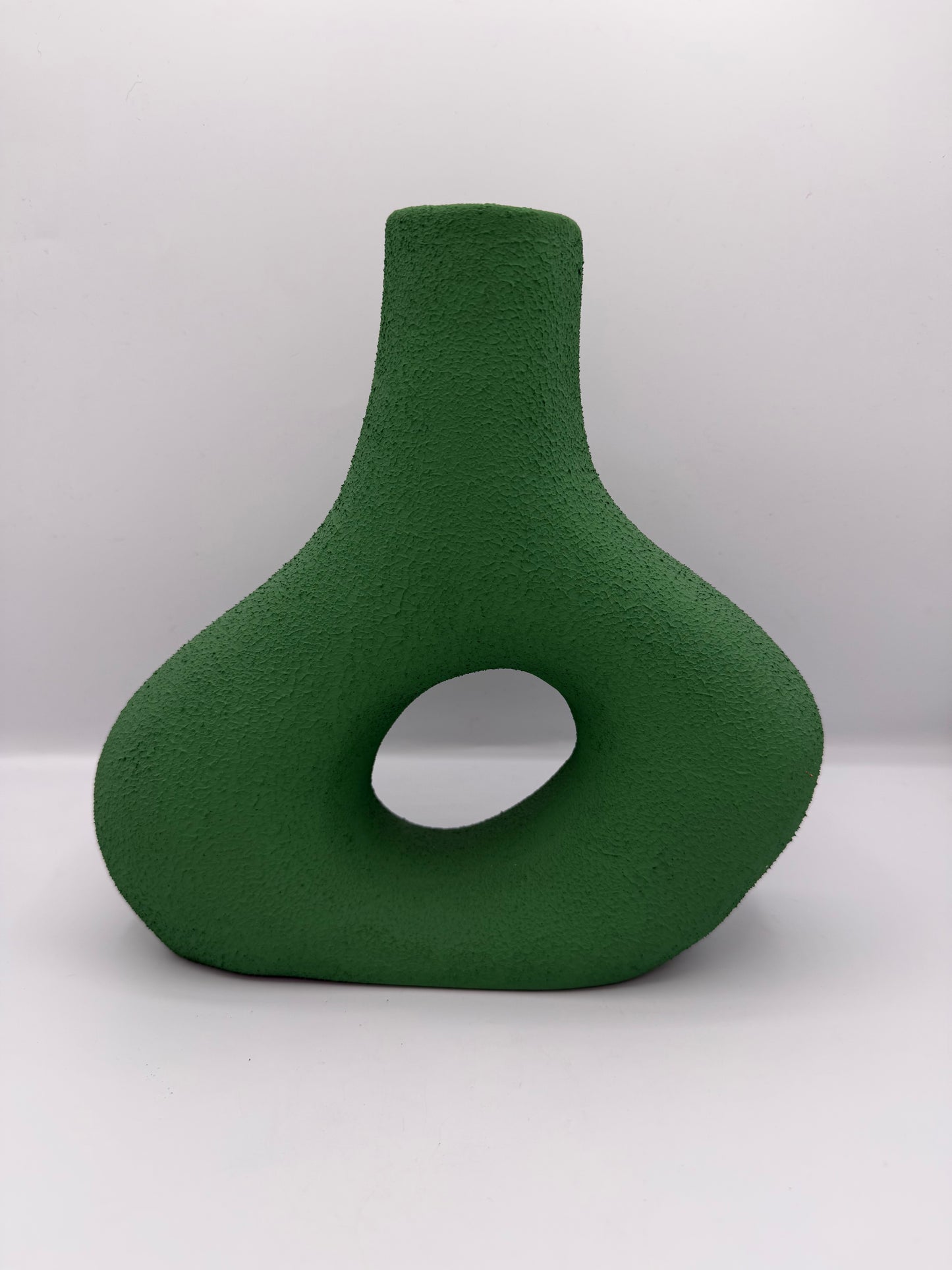 Vase design en terre cuite artisanal – Fabrication marocaine – 3 coloris